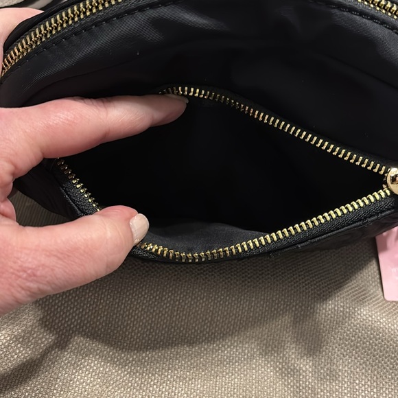 Skinny Dip London Millie Smile Camera Crossbody Bag - Picture 3 of 8